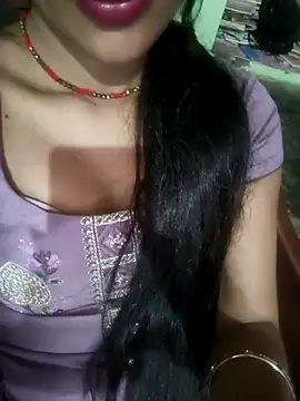 Snapshot of Eshwari_Chopra chatting on 5, 4, 2026 Eshwari Chopra online show from 5, 4, 2026
