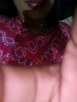 Snapshot of Eshwari_Chopra chatting on 22, 4, 2026 Eshwari Chopra online show from 22, 4, 2026