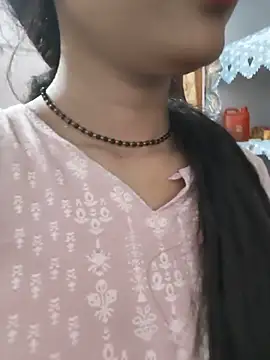 Snapshot of Eshwari_Chopra chatting on 18, 6, 2026 Eshwari Chopra online show from 18, 6, 2026