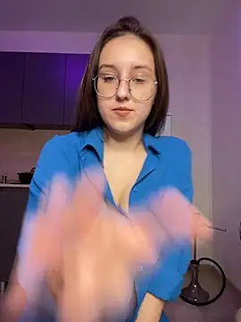 Vviikkssiikk online show from 20, 10, 2025