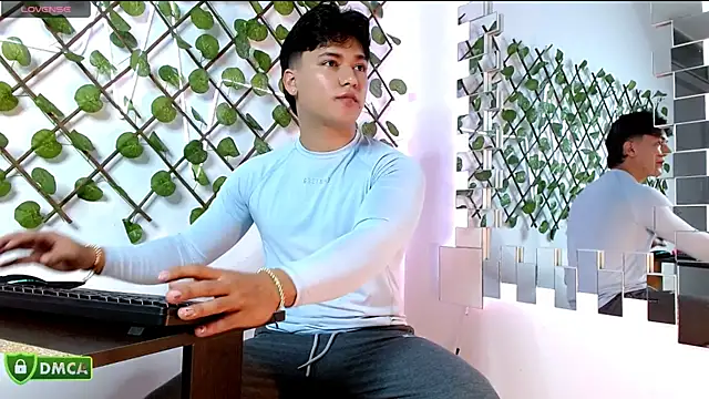 Snapshot of THE_LITTLE_LIAM chatting on 22, 3, 2026 THE LITTLE LIAM online show from 22, 3, 2026