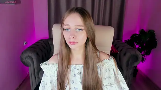 Amy Waynee online show from 19, 10, 2025