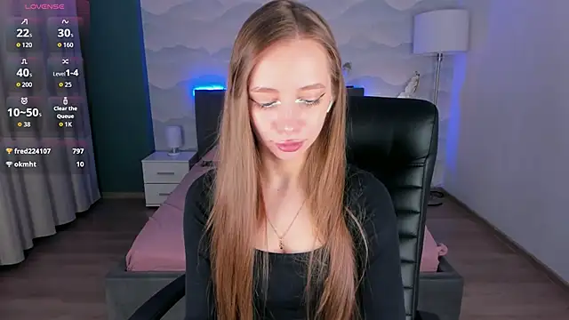 Amy Waynee online show from 13, 12, 2025