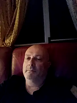 Snapshot of Alexis_Bull chatting on 29, 4, 2026 Alexis Bull online show from 29, 4, 2026