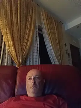 Snapshot of Alexis_Bull chatting on 27, 7, 2026 Alexis Bull online show from 27, 7, 2026
