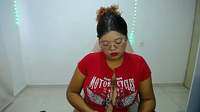 natalietits1 online show from 3, 12, 2025