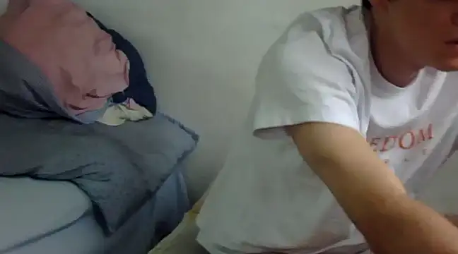 Snapshot of santihot089 chatting on 22, 3, 2025 santihot089 online show from 22, 3, 2025