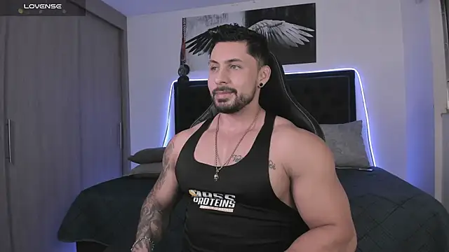 Snapshot of santi_aesthetic chatting on 11, 4, 2026 santi aesthetic online show from 11, 4, 2026