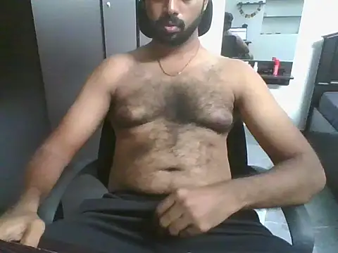 lovelyakash69 online show from 25, 3, 2026