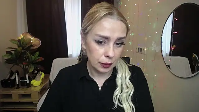 KatrinaCharm online show from 22, 3, 2025