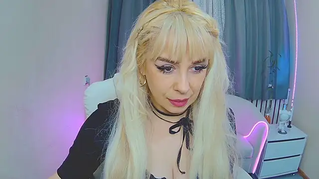 KatrinaCharm online show from 7, 11, 2025