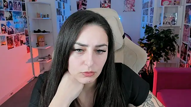 Snapshot of ValeriiMills chatting on 3, 2, 2026 ValeriiMills online show from 3, 2, 2026