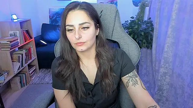 Snapshot of ValeriiMills chatting on 24, 2, 2026 ValeriiMills online show from 24, 2, 2026