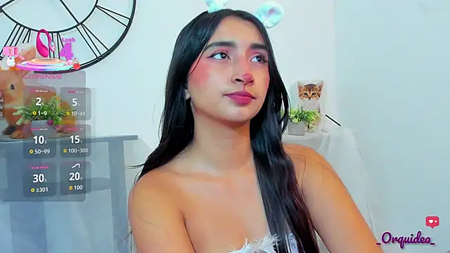 Snapshot of _Orquidea_ chatting on 29, 10, 2025 Orquidea online show from 29, 10, 2025