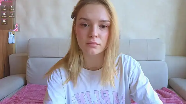 Cyberheart  online show from 15, 12, 2025