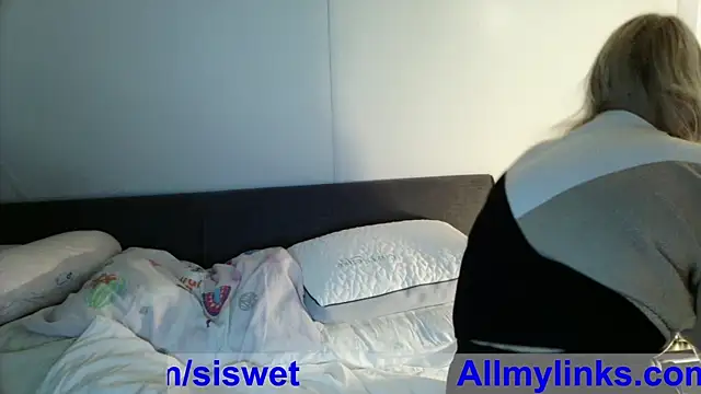 Snapshot of siswett chatting on 5, 12, 2025 siswett online show from 5, 12, 2025