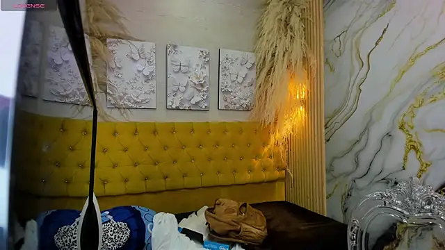 Cerecitaa02  online show from 16, 9, 2025