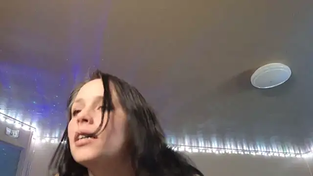 Snapshot of mavismable chatting on 8, 3, 2026 mavismable online show from 8, 3, 2026