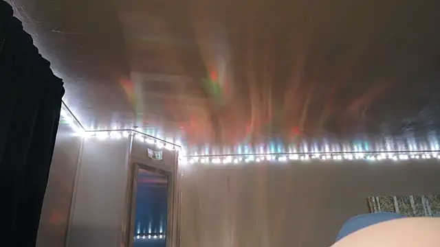 Snapshot of mavismable chatting on 12, 3, 2026 mavismable online show from 12, 3, 2026