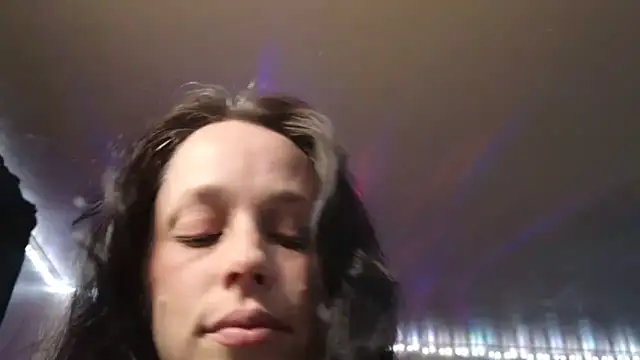 Snapshot of mavismable chatting on 23, 3, 2026 mavismable online show from 23, 3, 2026