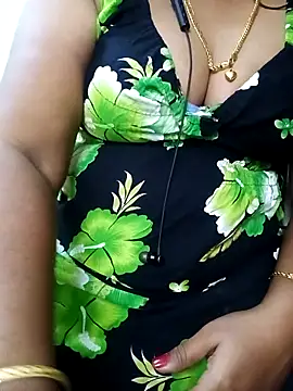 Snapshot of tamiltady chatting on 6, 10, 2025 tamiltady online show from 6, 10, 2025