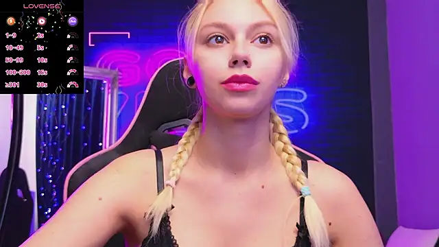 Snapshot of AlessiaCroft chatting on 25, 3, 2026 AlessiaCroft online show from 25, 3, 2026