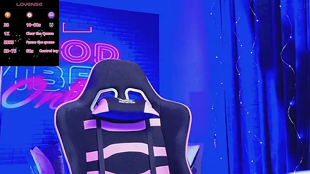 Snapshot of AlessiaCroft chatting on 26, 3, 2026 AlessiaCroft online show from 26, 3, 2026