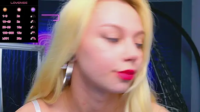 Snapshot of AlessiaCroft chatting on 31, 3, 2026 AlessiaCroft online show from 31, 3, 2026