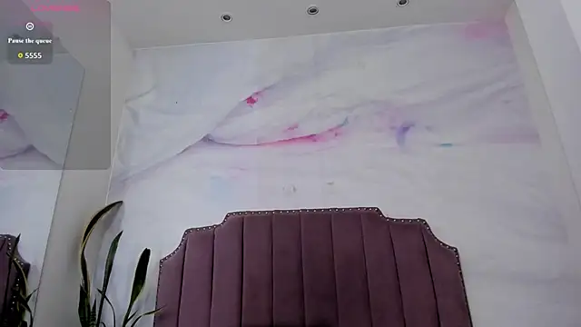 Dulce Quintana online show from 11, 11, 2025