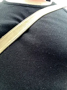 Snapshot of K_Siras chatting on 15, 9, 2025 K Siras online show from 15, 9, 2025