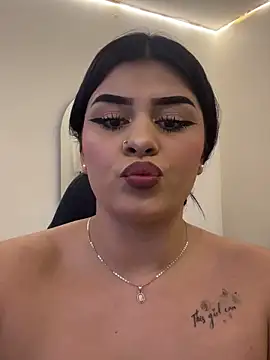 Kariina  69 online show from 5, 12, 2025