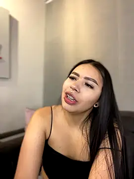 Cristina pinkk online show from 27, 11, 2025