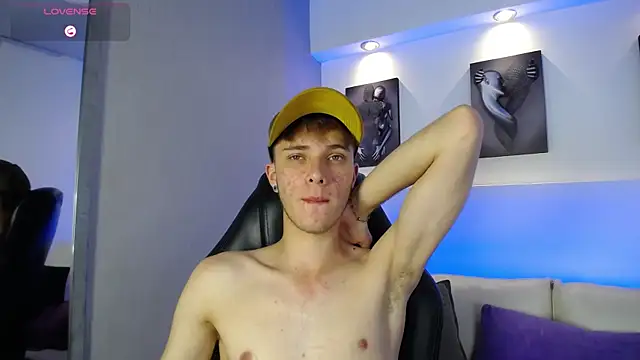 Robbin Blaze online show from 4, 12, 2025