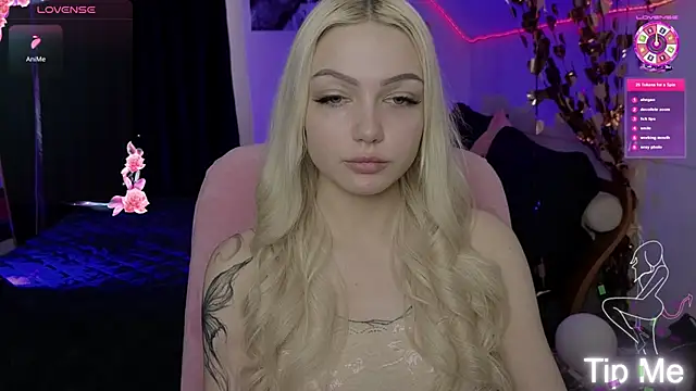 LinaLirian online show from 7, 4, 2026