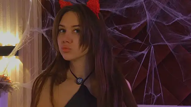 StacyHarland online show from 31, 10, 2025