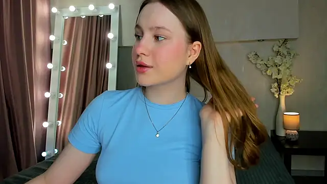 Snapshot of Candy_Cansew chatting on 3, 4, 2026 Candy Cansew online show from 3, 4, 2026