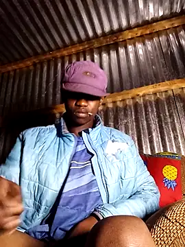 Snapshot of Thenaughtyboy360 chatting on 9, 4, 2026 Thenaughtyboy360 online show from 9, 4, 2026