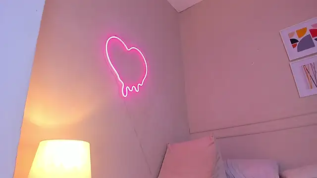  lucia 18 online show from 22, 3, 2025