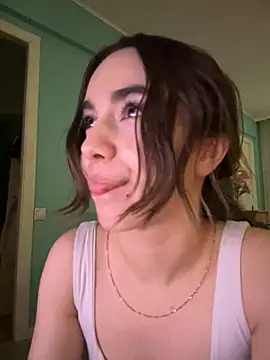 Snapshot of CupSizeGirl chatting on 1, 2, 2026 CupSizeGirl online show from 1, 2, 2026