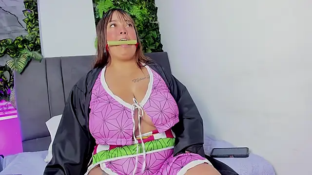 Snapshot of Alicee_stone_ chatting on 31, 10, 2025 Alicee stone  online show from 31, 10, 2025