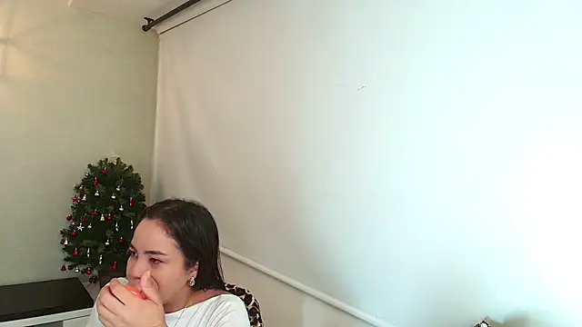  Victoria Collins online show from 29, 11, 2025