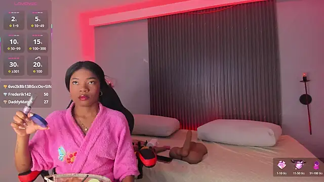 ciara blake online show from 26, 11, 2025