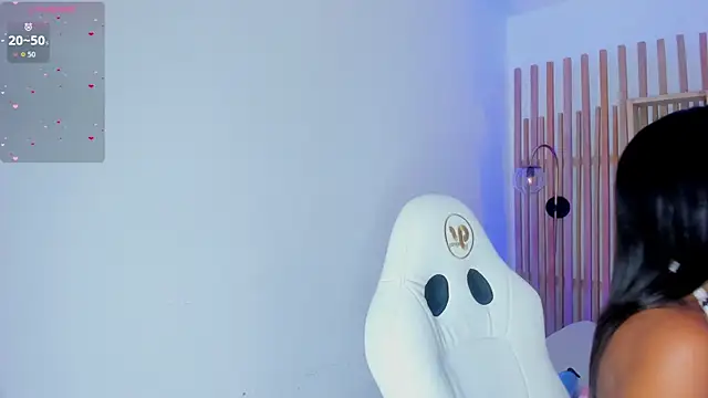 Snapshot of ciara_blake chatting on 14, 4, 2026 ciara blake online show from 14, 4, 2026