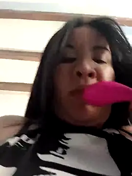 Snapshot of hotCOUPLEPETRA chatting on 17, 3, 2026 hotCOUPLEPETRA online show from 17, 3, 2026