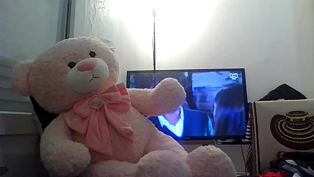 Snapshot of hotCOUPLEPETRA chatting on 22, 3, 2026 hotCOUPLEPETRA online show from 22, 3, 2026