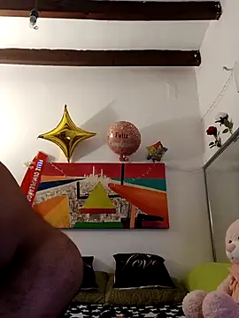 Snapshot of hotCOUPLEPETRA chatting on 12, 4, 2026 hotCOUPLEPETRA online show from 12, 4, 2026