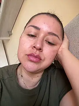 Snapshot of IvannaDivina chatting on 20, 4, 2026 IvannaDivina online show from 20, 4, 2026