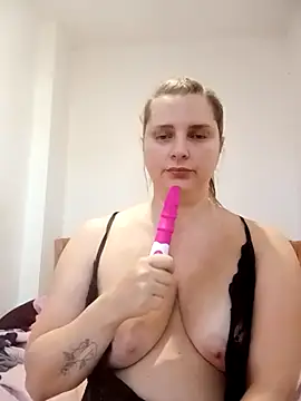 JessicaItalia online show from 7, 10, 2025