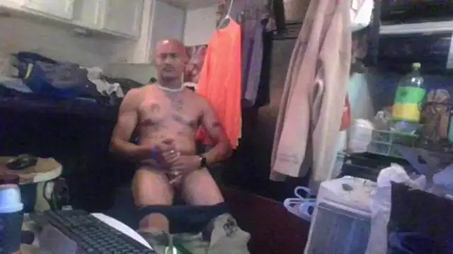 badboy2u2025 online show from 17, 11, 2025