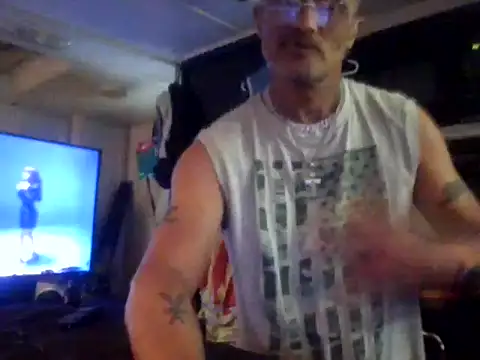 Snapshot of badboy2u2025 chatting on 22, 3, 2026 badboy2u2025 online show from 22, 3, 2026